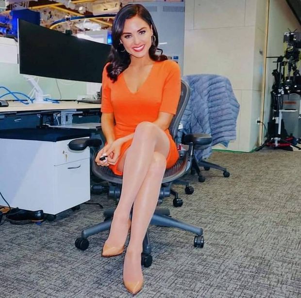 orange dress anchor