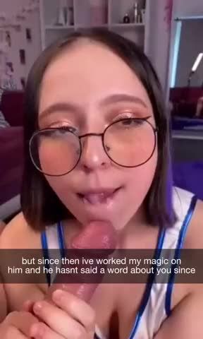 Cute nerdy girlfriend know how to pay attention