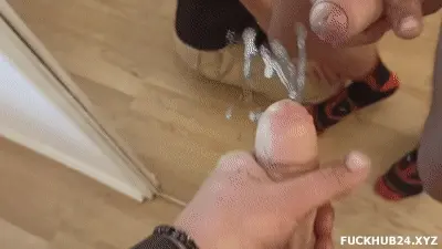 Licked the cum off the mirror