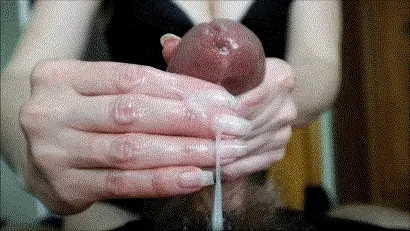 Clear nails for cum.