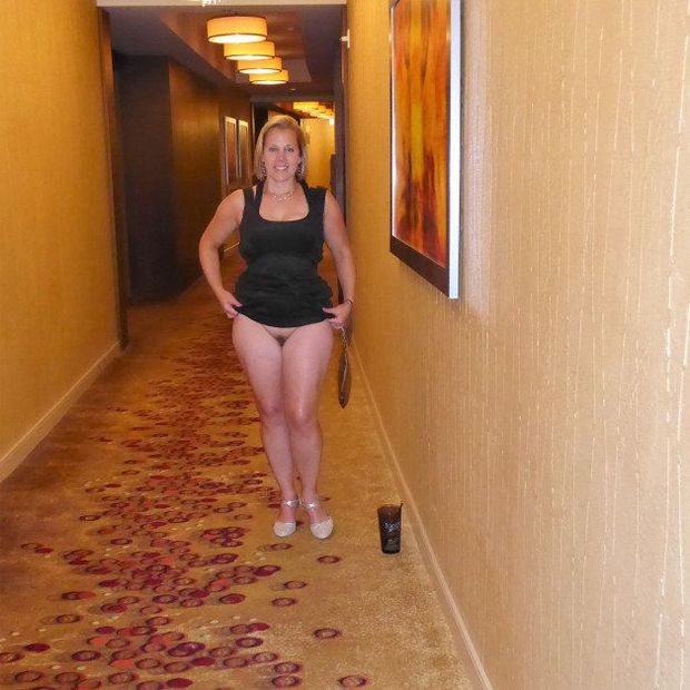 When she see's a dude coming down the hall