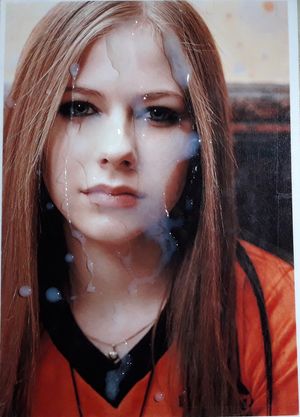 Princess pretty face's Avril Lavigne covered