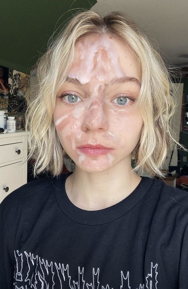 The cast came on Emma