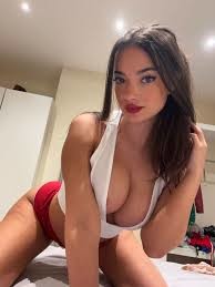 Lily Shaw 3