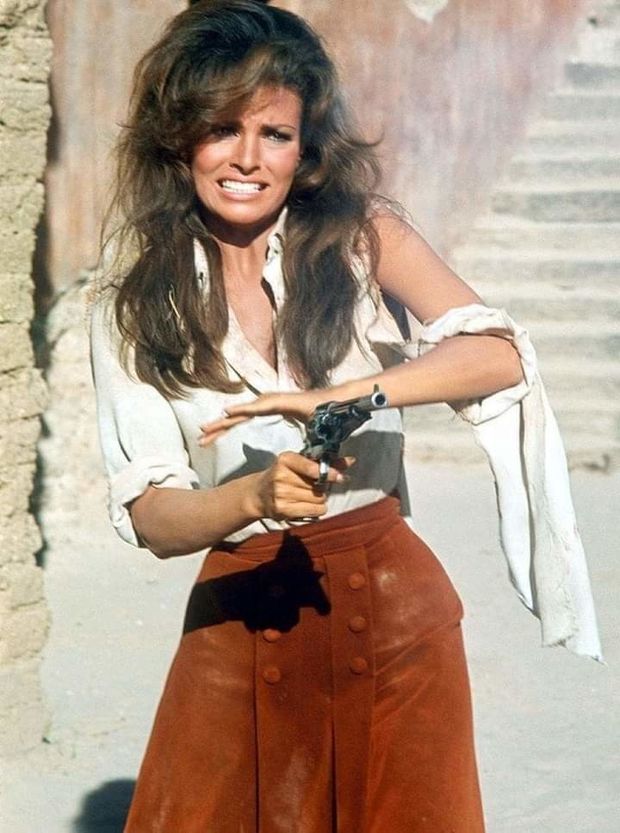 Sexiest gunfighter ever