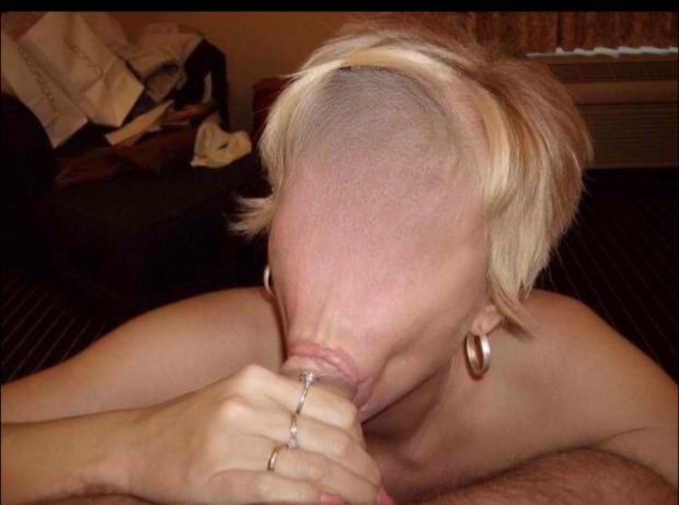 The wife gives good head