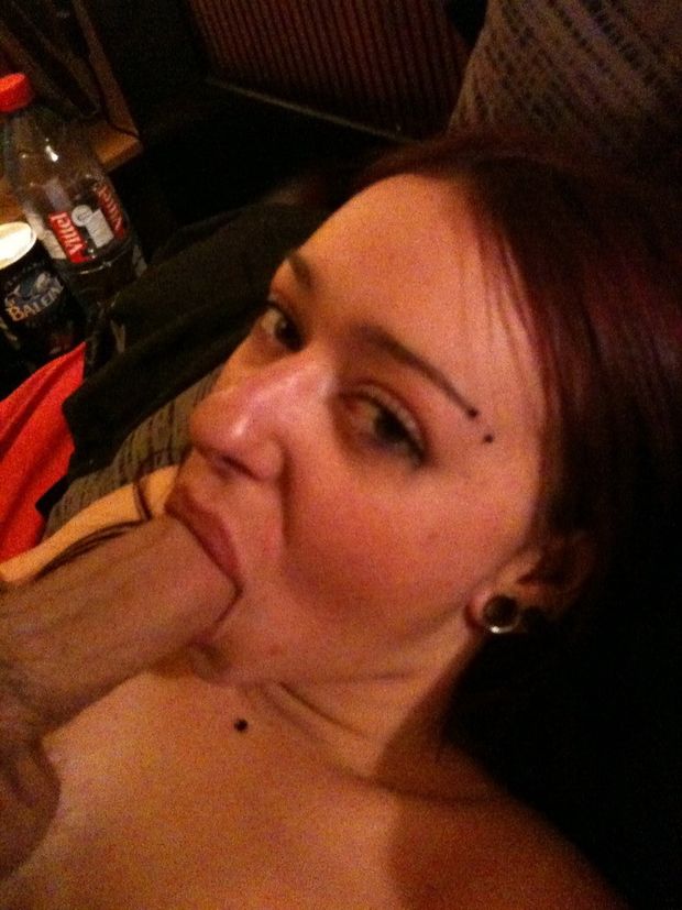 Amateur brunette sucking on dick