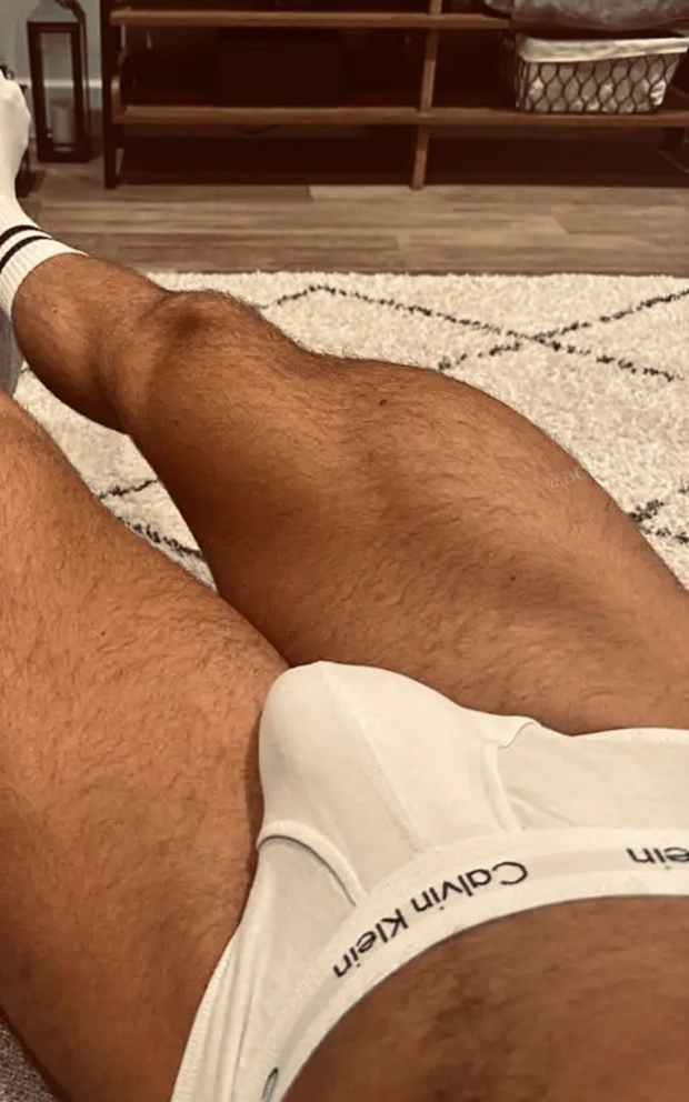 Great bulge and legs