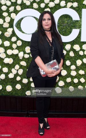 Liza Snyder 19th pic.