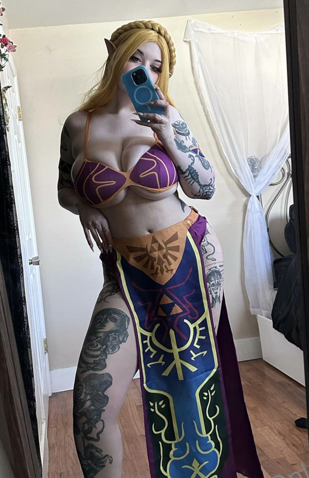 Ivy Vix Thicc Cosplay Beauty 5