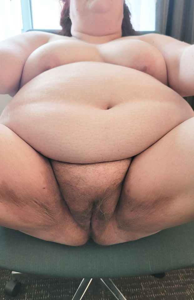Closeup on BBW spreading her legs waiting for me to eat her pussy