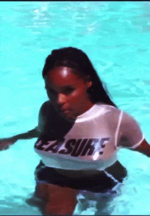 Janelle Monae. Glass onion