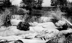 couple pussy eating outdoor