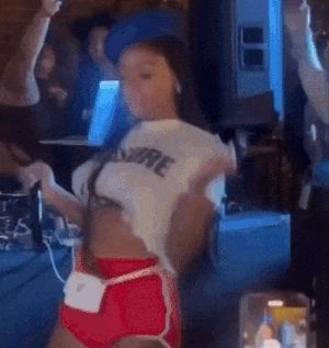 ebony flashing her tits