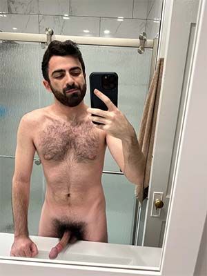 The perfect long but skinny cock to tackle the anus of a sexy bottom in Secaucus, NJ
