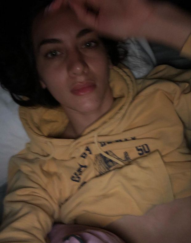 Hi