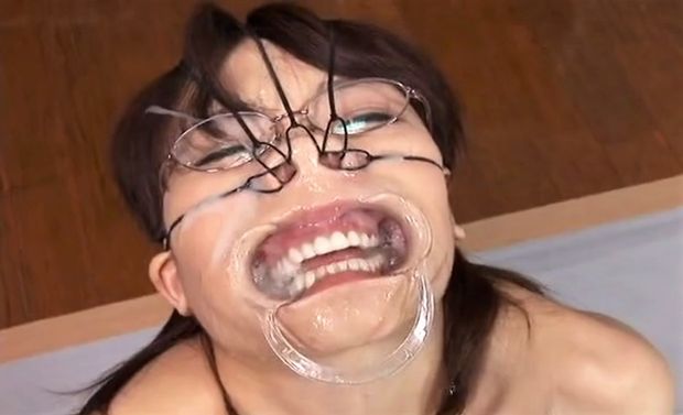 face humiliation cumshots