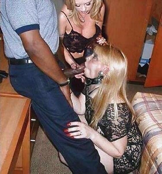 Kelly likes Dads friends