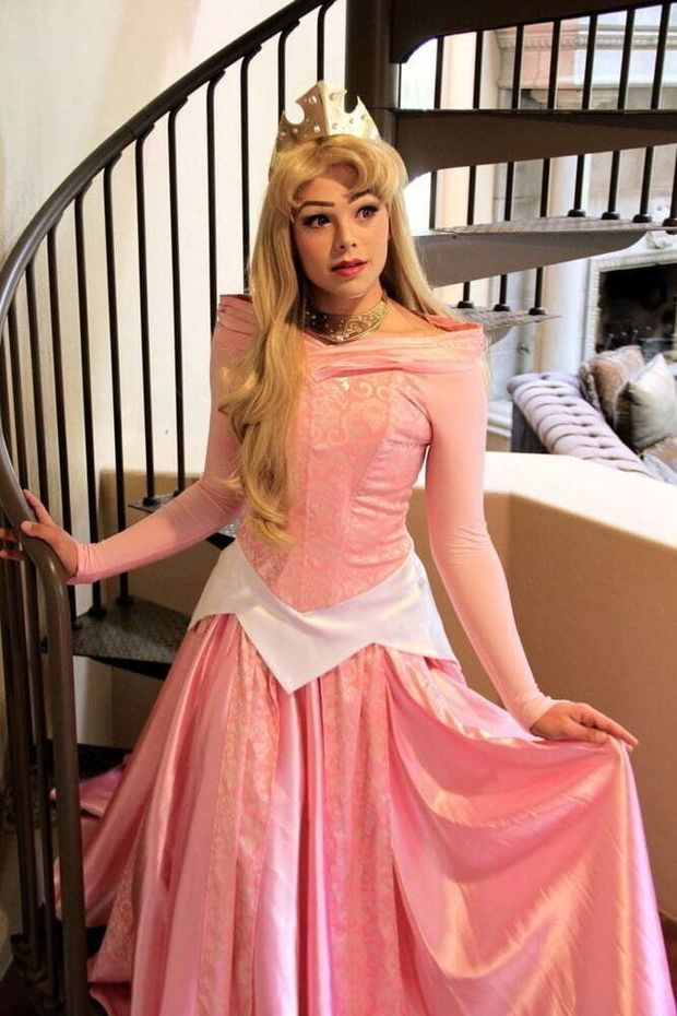 Dress up to please