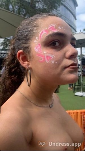 My ex wants to breed in public