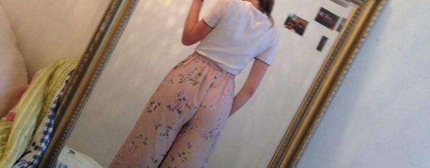 pyjama selfie 3
