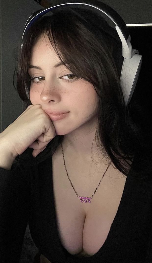 Hot boobs