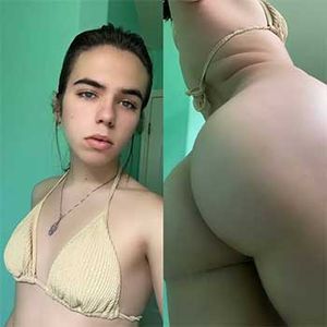 Petite shemale in a small bikini here to date and fuck with a guy close to Lake Worth, FL