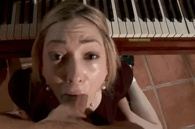 suck the piano teacher