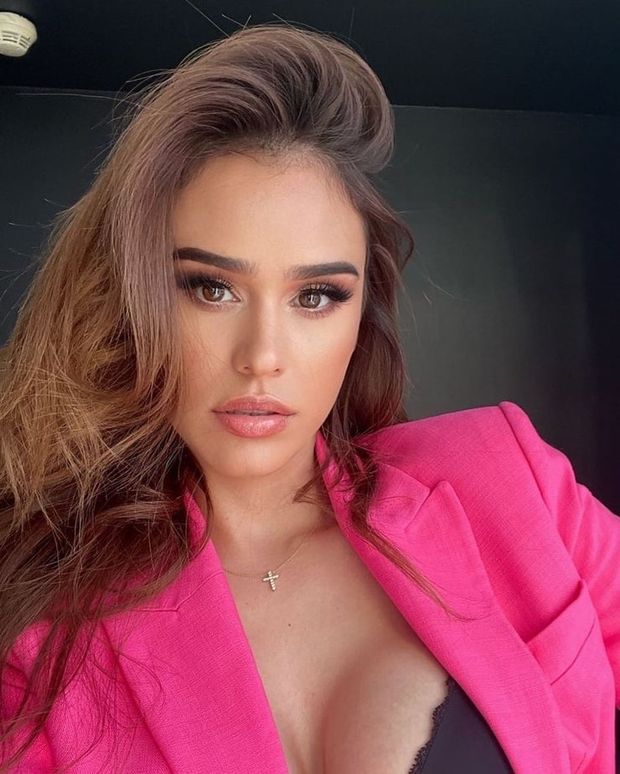 Yanet Garcia