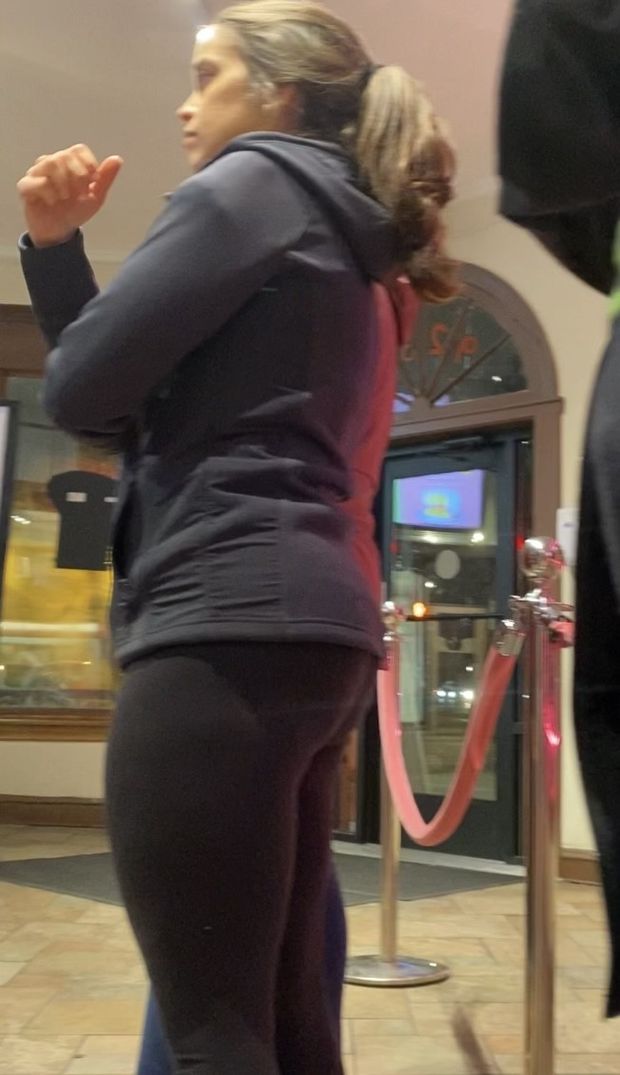 Fat ass at ice cream shoppe