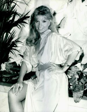 Lois Hamilton 7th pic.