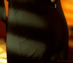 undress her skirt