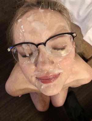 A lot of cum on face