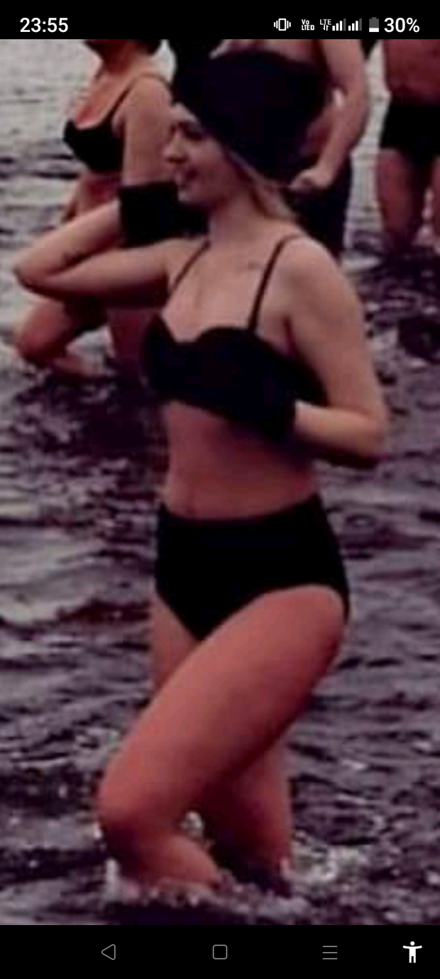 Bikini blonde