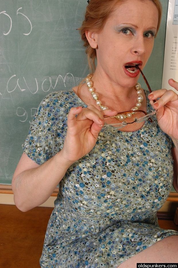 Mature teacher Lavender with big saggy tits gets naked in the classroom #2