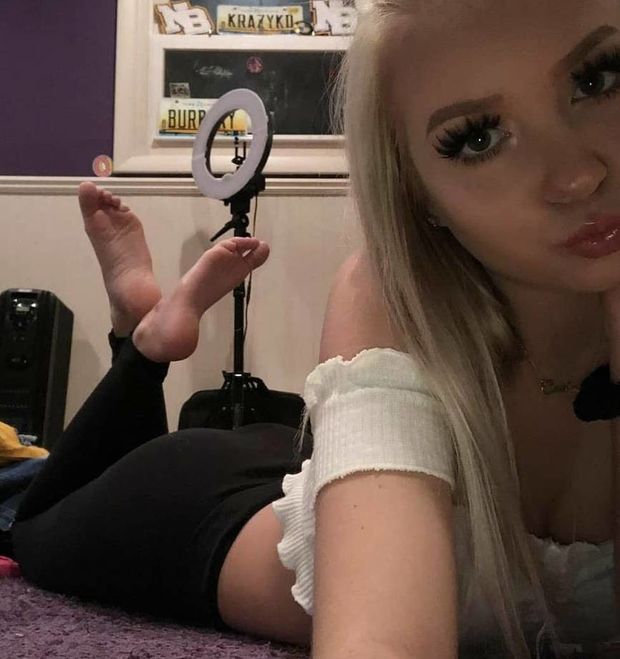 The pose