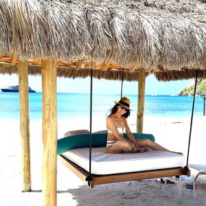 Kimberly-Howe-Feet-3!