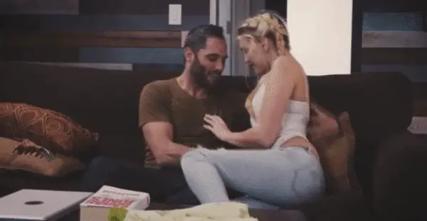 reveal belly and bra