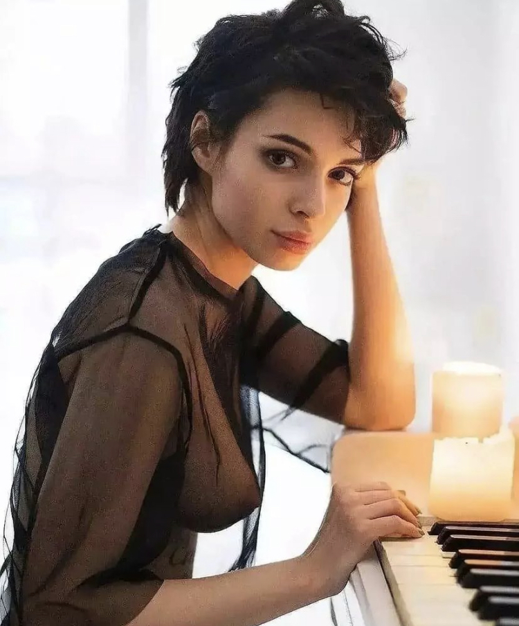 Piano lessons were a drag until my teacher retired and her daughter took over teaching me.