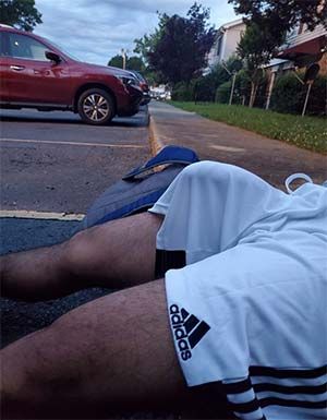 MrAdidas 32 yo gay with a huge bulge hiding a large cock looking for a ride home from Pittsburgh