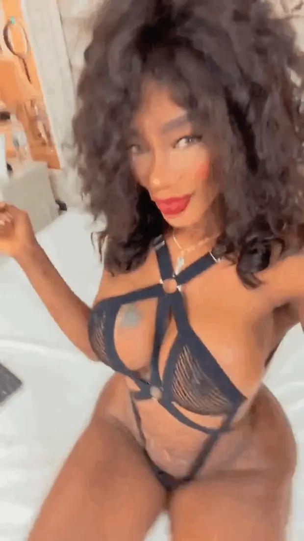 ShantallKnowless 7