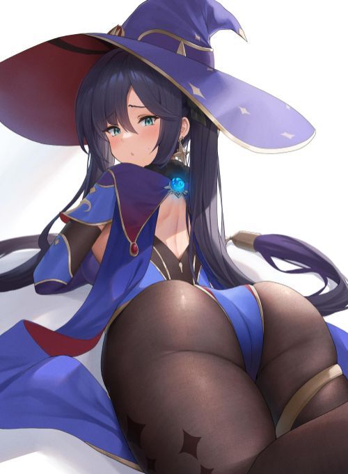 Mona’s fat ass and thighs