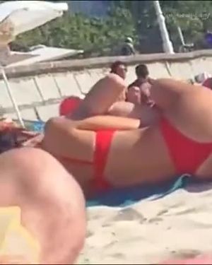 Secret sex on the beach