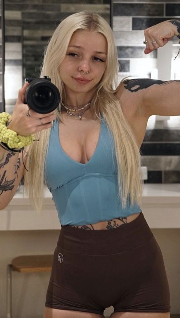Hot boobs