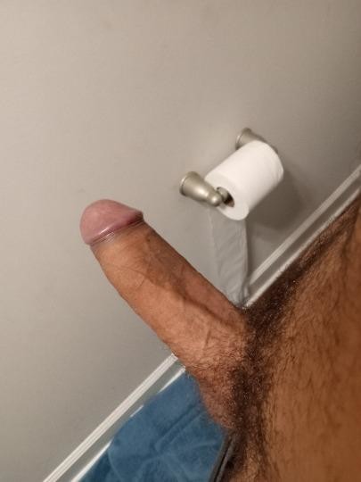 Mmmmm I’m gonna suck every drop of esperma out of papi dick and swallow
