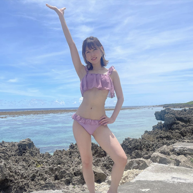 Presenting Rena in Purple bikini