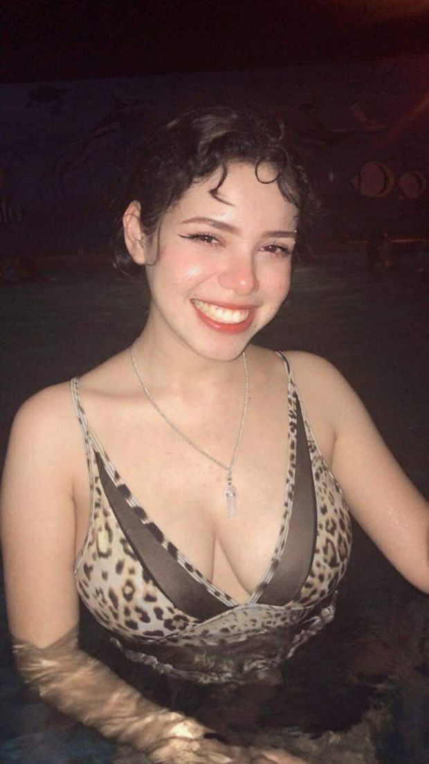 Beautiful Slut Big Tits +18