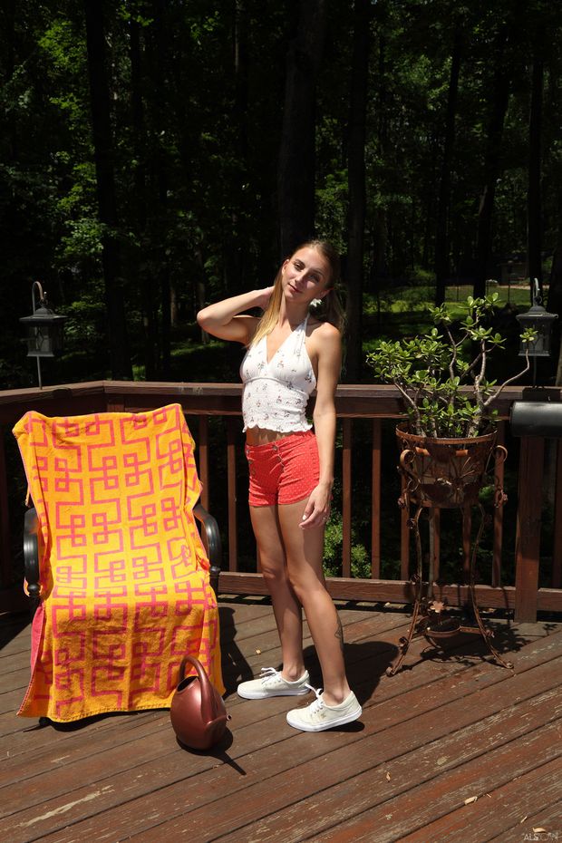 Naughty GF: Casual Shorts