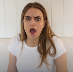Kate Martineau (YouTuber) - Shocked