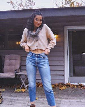 Meghan Morrison (YouTuber) - Cute Autumn Fit